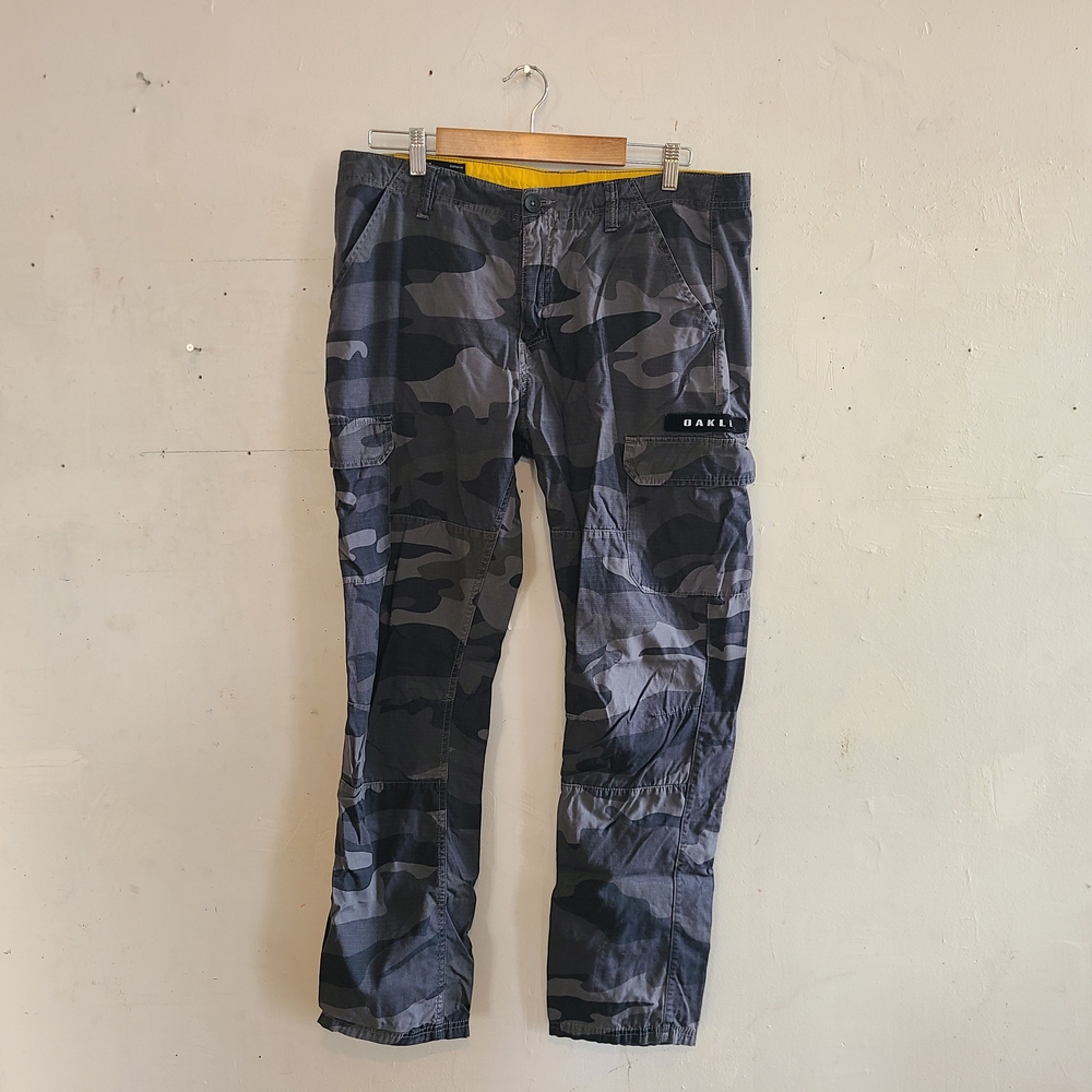 Oakley Grey Camo Men's Pants